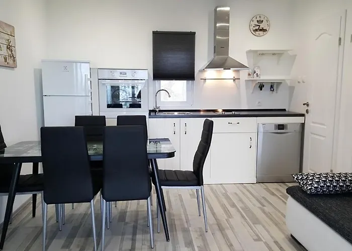 Smokvica Semesterbostad *